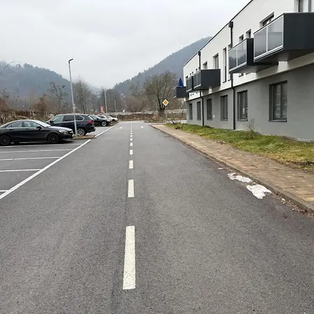 Rishko 113, Self Check In, Free Parking, Bus Station, Center Of The * Банска-Бистрица