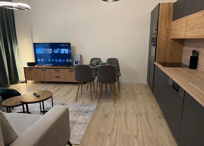 Rishko 113, Self Check In, Free Parking, Bus Station, Center Of The * 班斯卡-比斯特里察